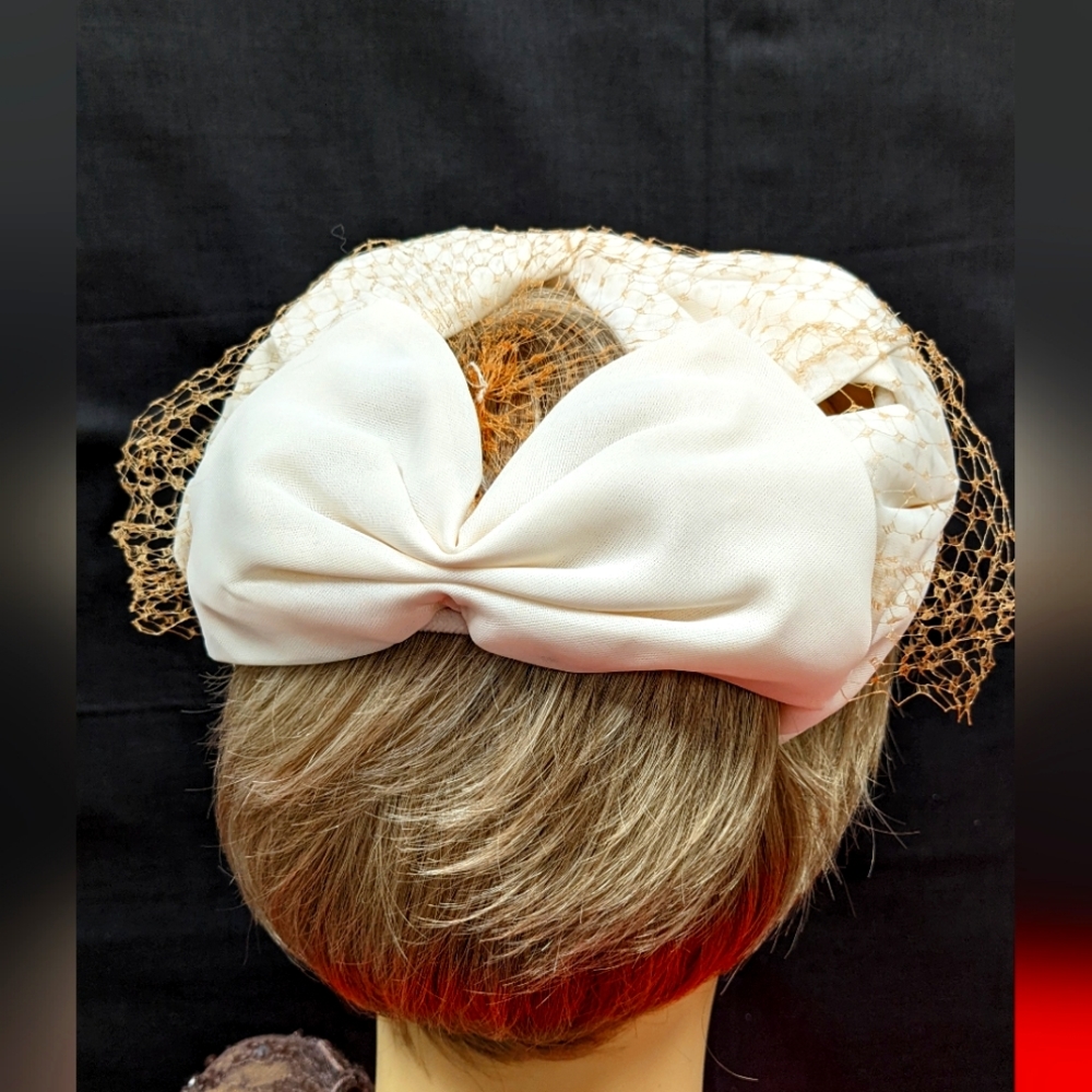 Ivory Bow Juliet Cap, Vintage 50's 60's